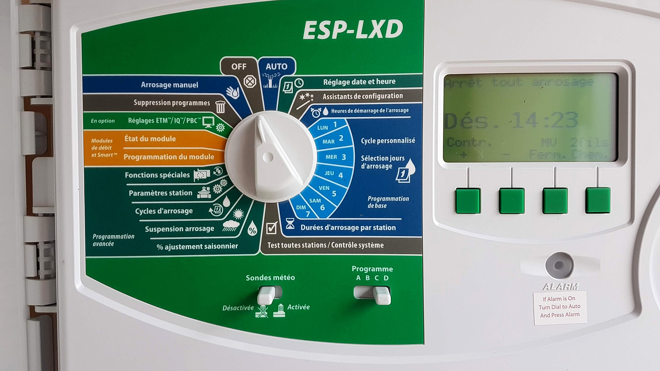 Panneau de commande du dispositif d’arrosage intelligent