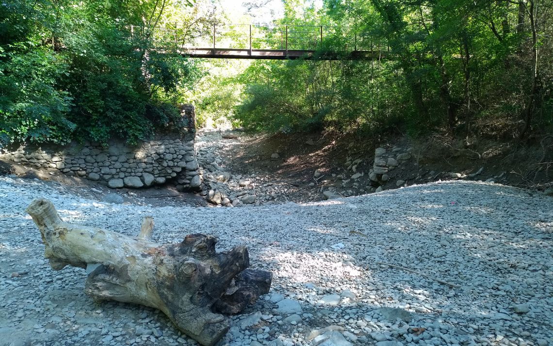 L'Ouvèze à sec - Crédits photo  : communauté d’agglomération de Privas Centre Ardèche