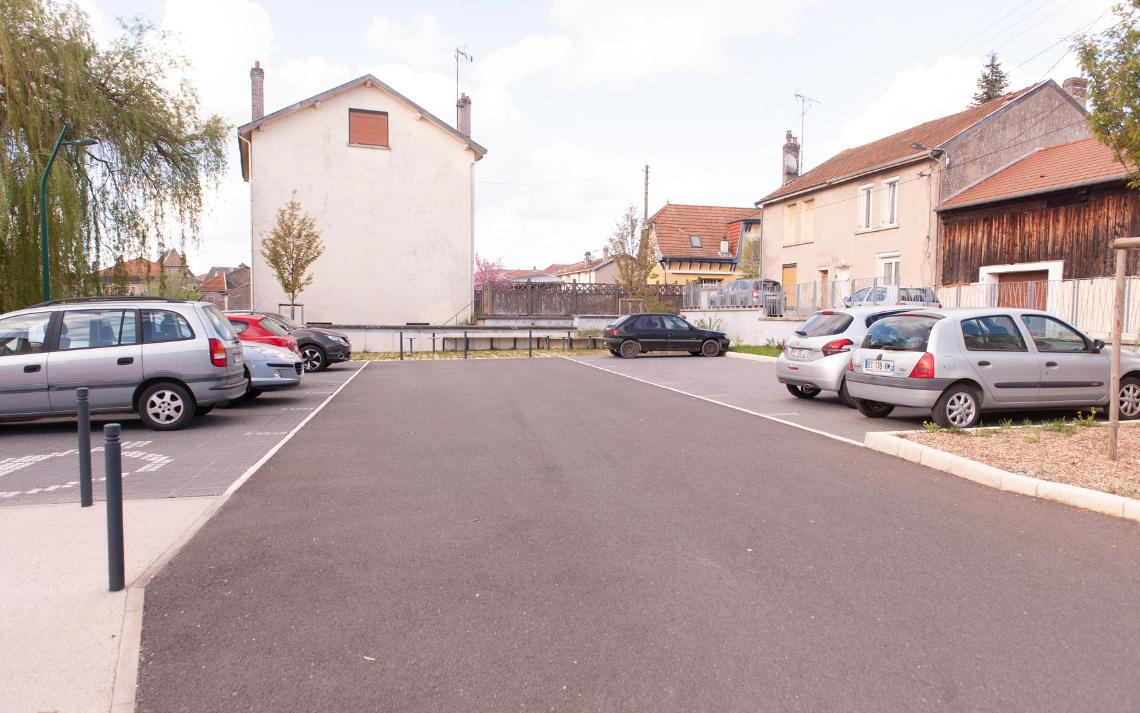 Place Vaucouleurs - Crédits photo : aquagir