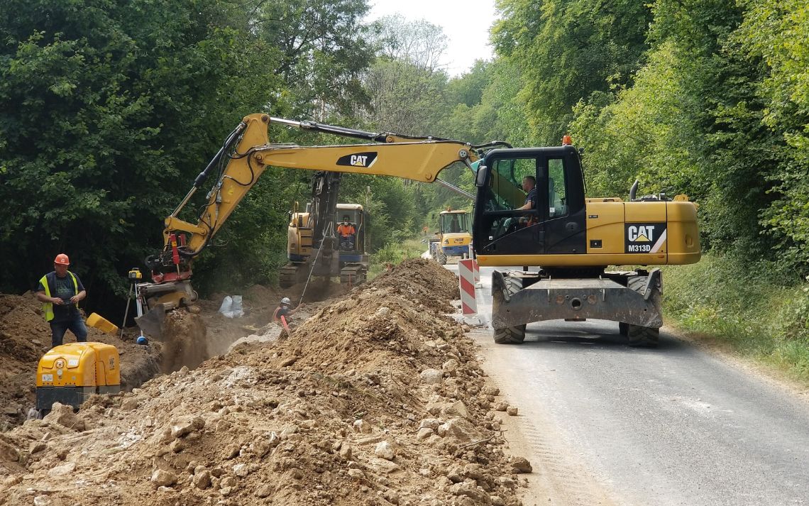 Pose de réseau du projet Val de Meuse - Crédits photo : SIELL