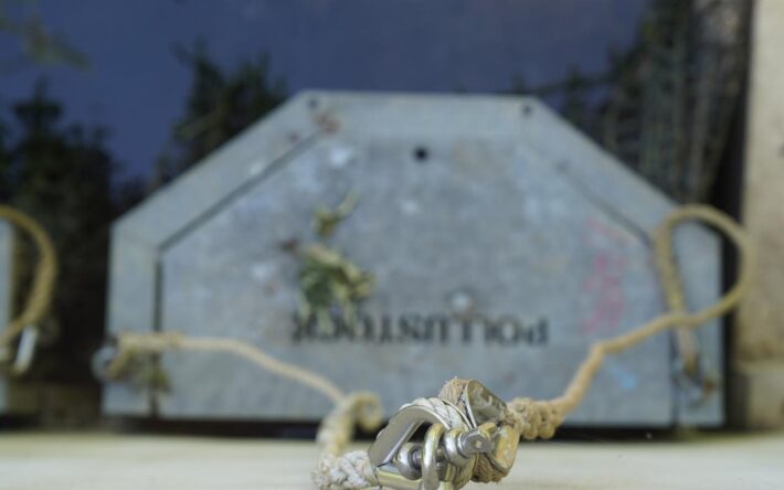 Une structure en béton résistante a été aménagée pour fixer le filet. Crédits photo : Banque des Territoires