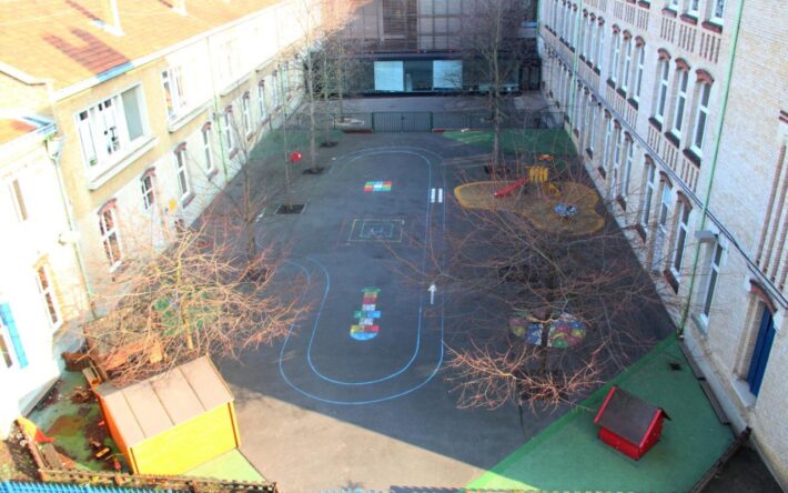 La cour de la maternelle Rabelais à Montrouge, avant travaux – Crédits photo : Ville de Montrouge