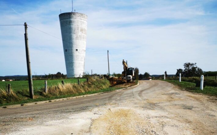 La réalisation du chantier a nécessité de bonnes connaissances en hydraulique et hydraulique sous pression – Crédits photo : Syndicat Mixte de Production d’eau potable du sud Haute-Marne (SMIPEP)