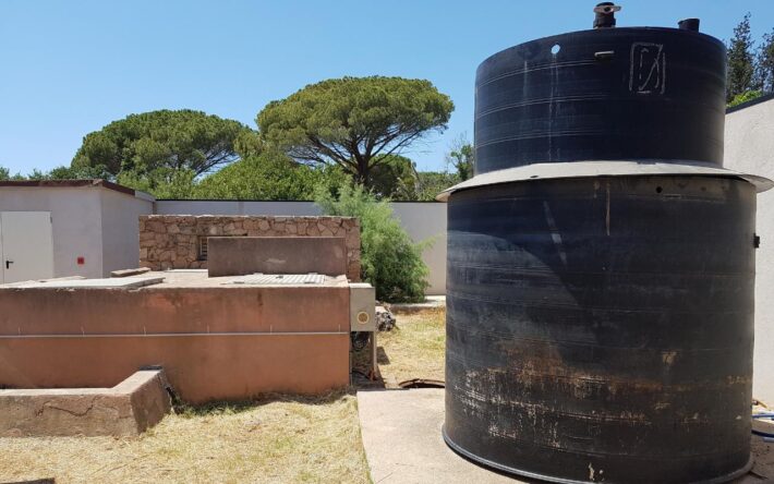 La surveillance porte notamment sur 25 points de relevage. Ici, les cuves de stockage Nutriox - Crédits photo : Banque des Territoires