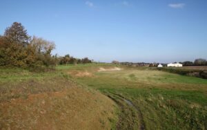 Une retenue collinaire pour freiner les ruissellements à Norrent-Fontes (62)