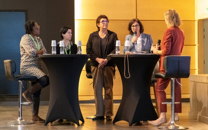 Des tables rondes réunissant les acteurs économique, touristiques et environnempentaux ont permis d'échanger sur les enjeux de chacun concernant leurs usages et leurs besoins en eau - Crédits photo : Département de la Corrèze